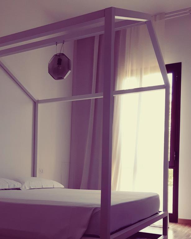 오스투니 카사 다토레 B&B 외부 사진